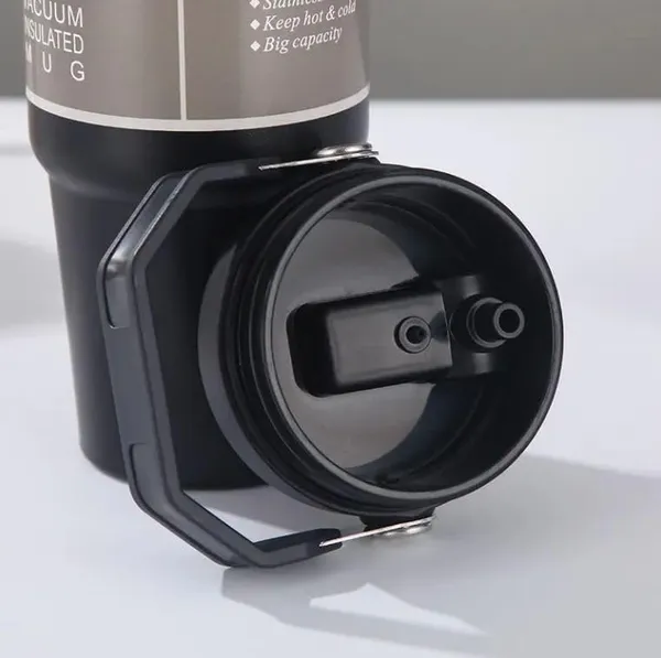 Black_Stainless_Steel_Insulated_Tumbler_With_Handle