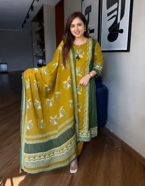 Women's_Mustard_Yellow_Cotton_Printed_Kurta_Pant_Dupatta_Set_with_Kaththa_Work