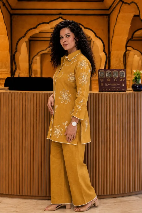 Rangnoor_Mustard_Cotton_Slub_Embroidered_Kurta_Pant_Co-ord_Set