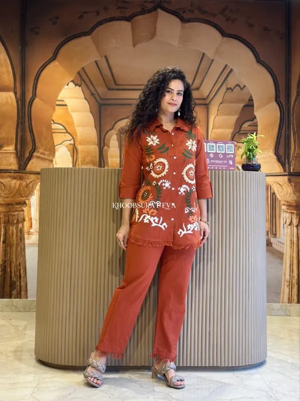 Rangnoor_Women's_Rust_Embroidered_Cotton_Co-Ord_Set