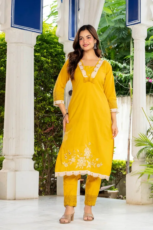 Rangnoor_Sunshine_Bloom_Embroidered_Cotton_Kurta_Set