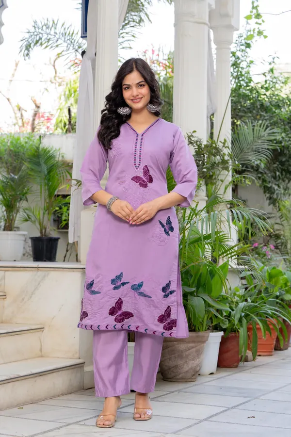Women's_Lavender_Heavy_Roman_Silk_Kurta_Pant_Set_with_Fancy_Silk_Dupatta_&_Embroidery