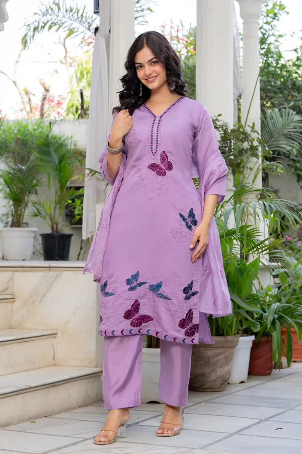 Women's_Lavender_Heavy_Roman_Silk_Kurta_Pant_Set_with_Fancy_Silk_Dupatta_&_Embroidery