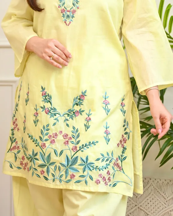 Women�s_Black_Cotton_Flex_Embroidered_Co-ord_Set