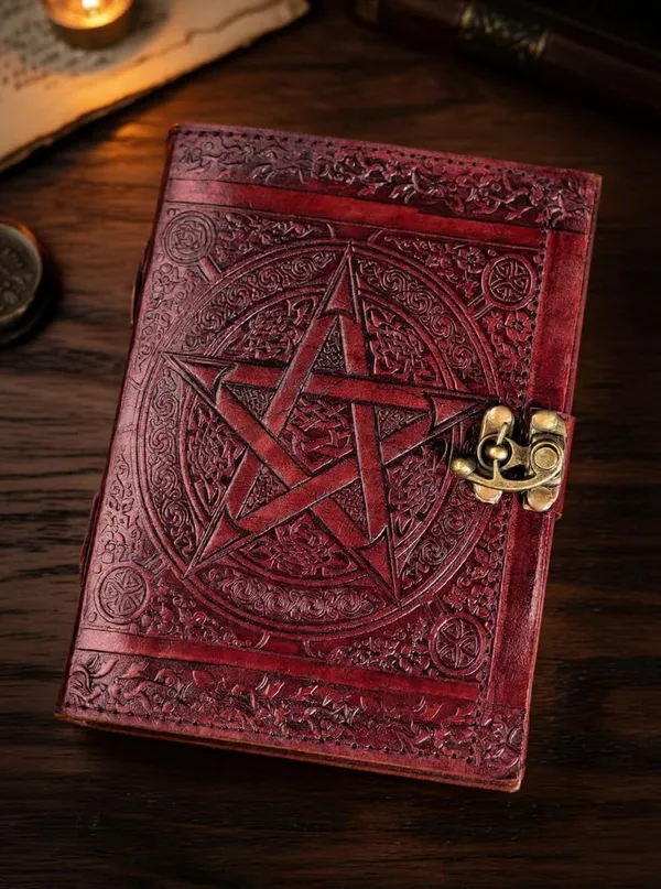 Leather_Diary_With_Metal_Lock_Vintage_Handmade_200_Pages_White_Unruled_Travel_Diary_Personal_14