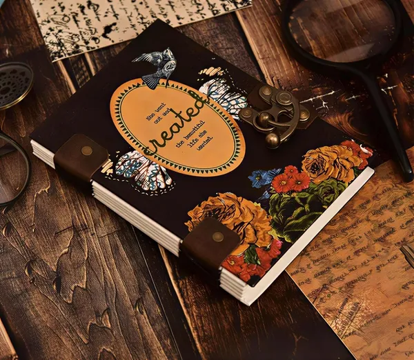 Handmade_Printed_Cardboard_Diary_With_Buckle_Lock_Unruled_200_Pages_Notepad_Personal_Diaries_For_Men_And_Women_30