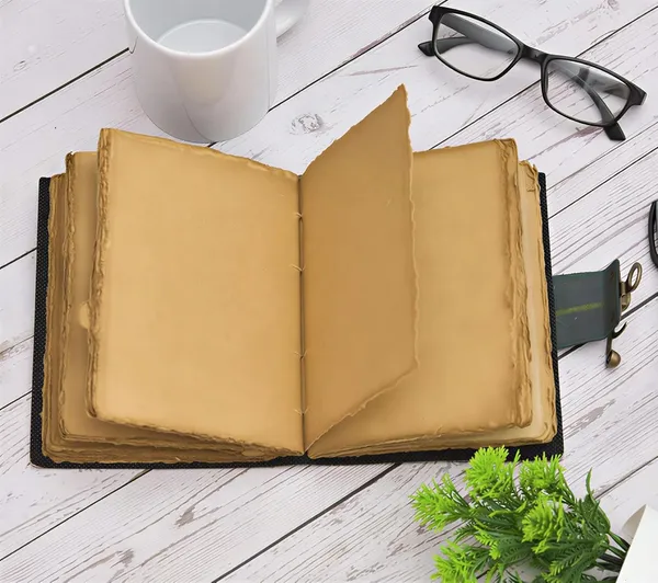 Genuine_Leather_Diary_Vintage_Handmade_Leather_Premium_Antique_Lock_Closure_200_Handmade_Deckle_Edge_Antique_Pages_20