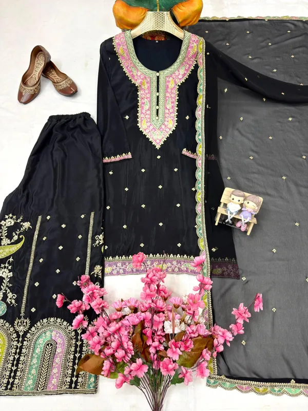 Designer_Kurti_Plazzo_Set_With_Sequence_and_Handwork_Embroidery