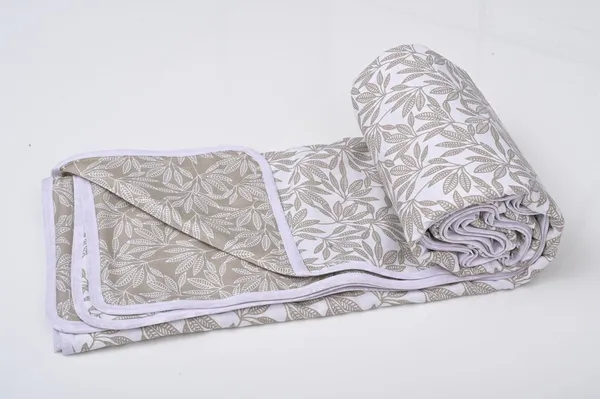 Light_Brown_And_White_100%_Cotton_Cambric_Ac_Dohar_With_Small_Leaves_Pattern