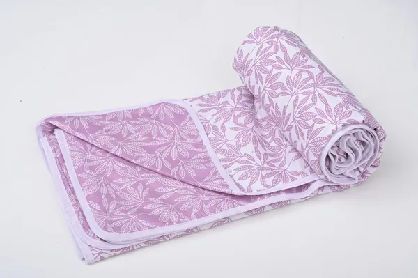 Pink_100%_Cotton_Cambric_Ac_Dohar_With_Small_Leaves_Pattern