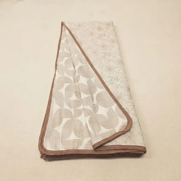Brown_And_White_100%_Cotton_Cambric_Ac_Dohar_2026_Edition