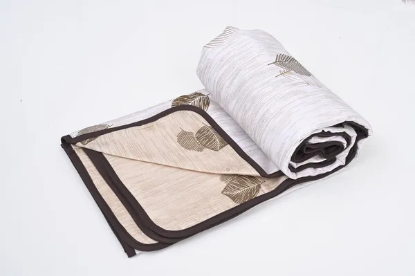 Brown_100%_Cotton_Cambric_Ac_Dohar_With_Leaf_Pattern