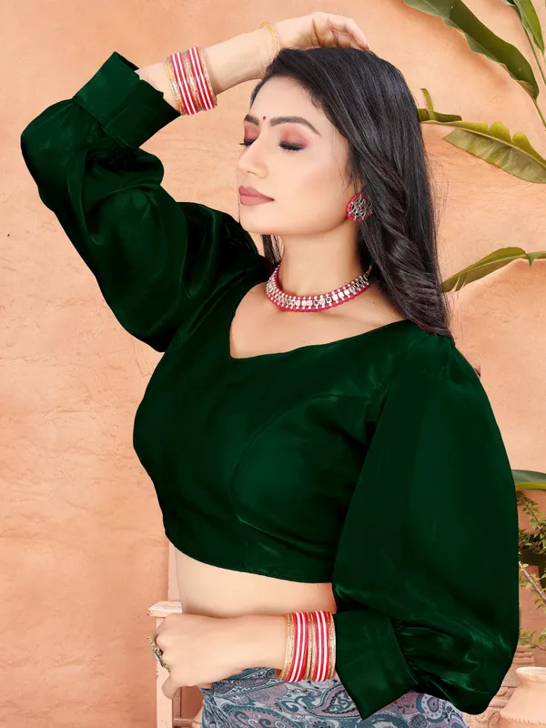 Green_And_Black_Cotton_Silk_Back_Hook_Solid_Padded_Blouse_For_Women(Pack_of_2)