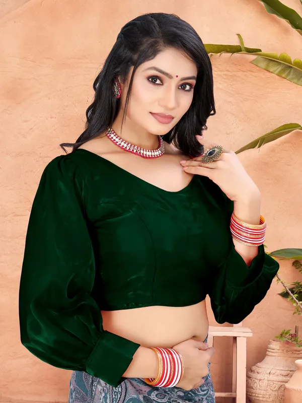 Green_Cotton_Silk_Back_Hook_Solid_Padded_Blouse_For_Women
