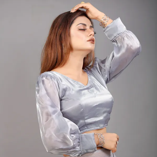 Grey_Cotton_Silk_Back_Hook_Self_Design_Padded_Blouse_For_Women