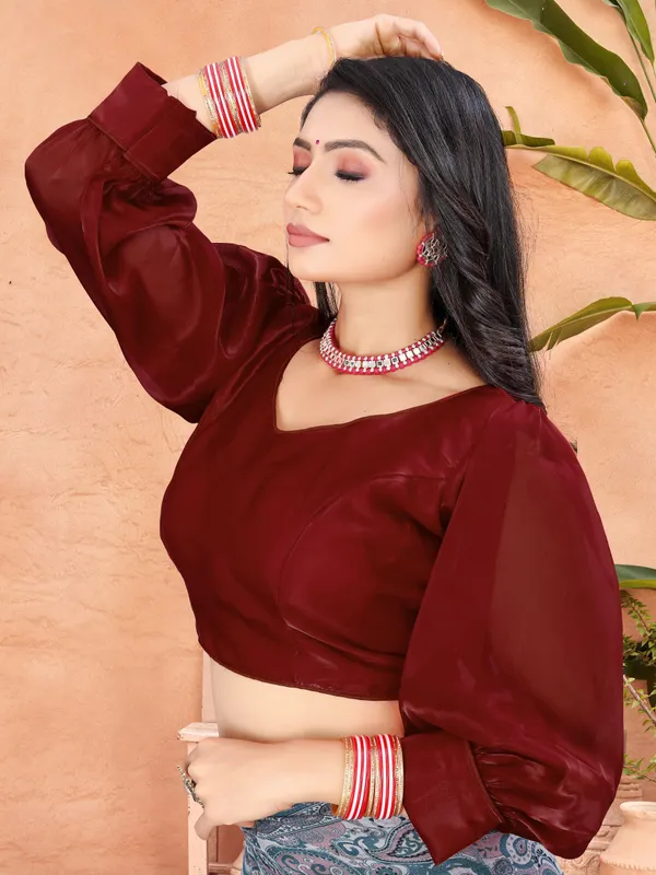 Maroon_Cotton_Silk_Back_Hook_Solid_Padded_Blouse_For_Women
