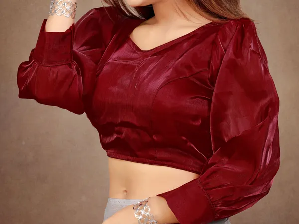 Maroon_Cotton_Silk_Back_Hook_Solid_Padded_Blouse_For_Women