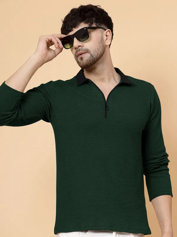 Green_Cotton_Blend_Solid_Polo_Neck_T-Shirt_For_Men