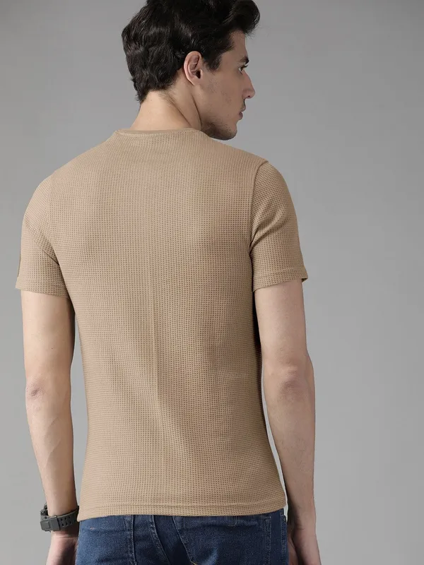 Beige_Cotton_Blend_Checkered_Round_Neck_T-Shirt_For_Men