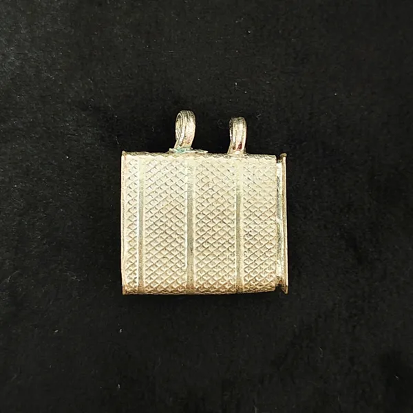 Sterling_Silver_Square_Shape_Amulet_,_Chandi_Tabiz_Pendant_/_Locket_(Medium_Size,_3.4_Gm)