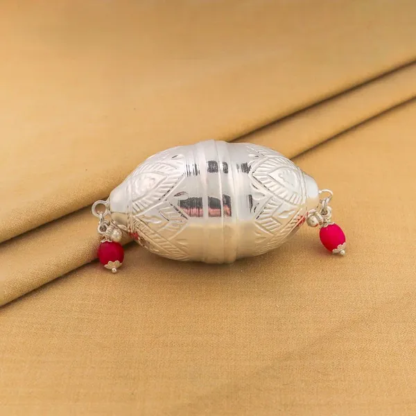 Sterling_Silver_Gorgeous_Design_Coconut_For_Puja_Or_Worshipping,_Silver_Nariyal_7.5_Gm_(5.5*2.5_Cm)