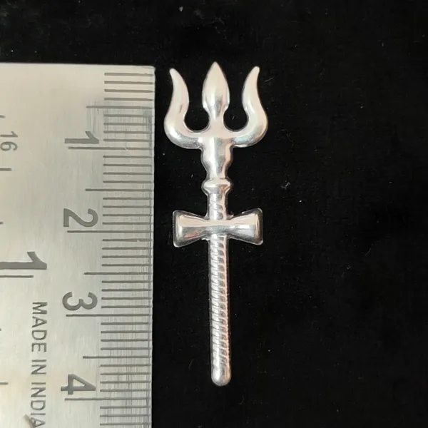 Sterling_Silver_Trishul_With_Damaro_Damaruu_For_Lord_Shiva,_Shivling,_Mahadev_Trishul,_Trident_With_Damaru_(Small)_/_Sterling_Silver_Trishul,