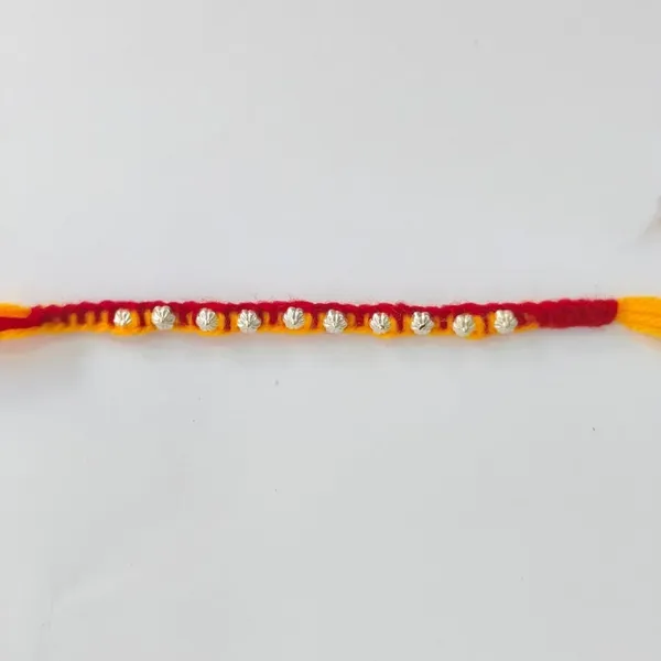 Silver_Buds_Floral_Dora_Rakhi_(Pack_of_4_Rakhi)