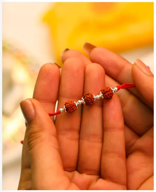 Pack_Of_1_925_Silver_3-Bead_Rudraksha_Red_Kalawa_Thread_Rakhi