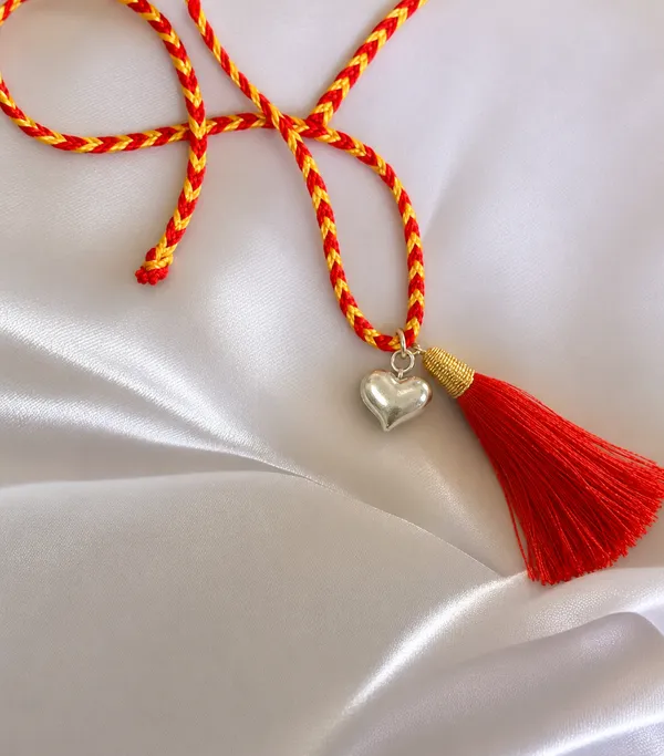 Pack_Of_1_925_Sterling_Silver_Heart_Charm_Tassel_Lumba_Rakhi_For_Bhabhi