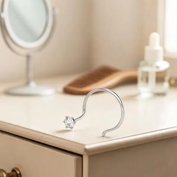Silver_Single_Stud_Nose_Pin_For_Women