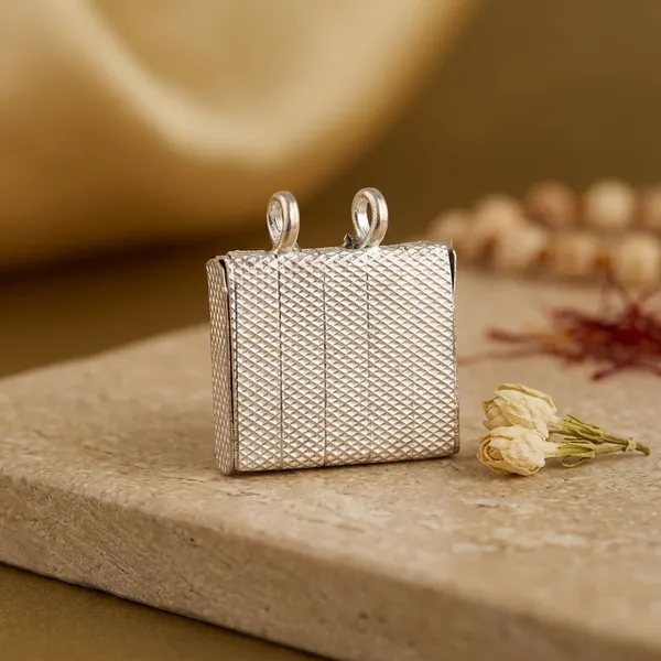 Sterling_Silver_Square_Shape_Amulet_,_Chandi_Tabiz_Pendant_/_Locket_(Big_Size,_8.17_Gm)