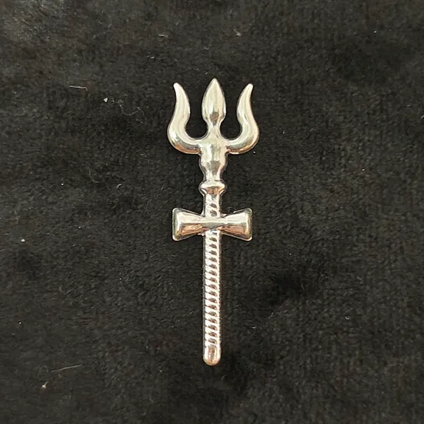 Sterling_Silver_Trishul_With_Damaro_Damaruu_For_Lord_Shiva,_Shivling,_Mahadev_Trishul,_Trident_With_Damaru_(Small)_/_Sterling_Silver_Trishul,
