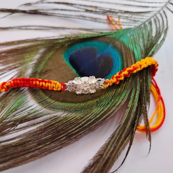 Pack_Of_1_Silver_Mera_Bhai_Floral_Bead_Red_Orange_Thread_Rakhi