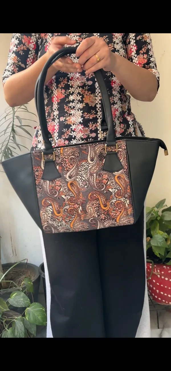 Black_&_Brown_Pu_Leather_Hand_Bag_For_Women