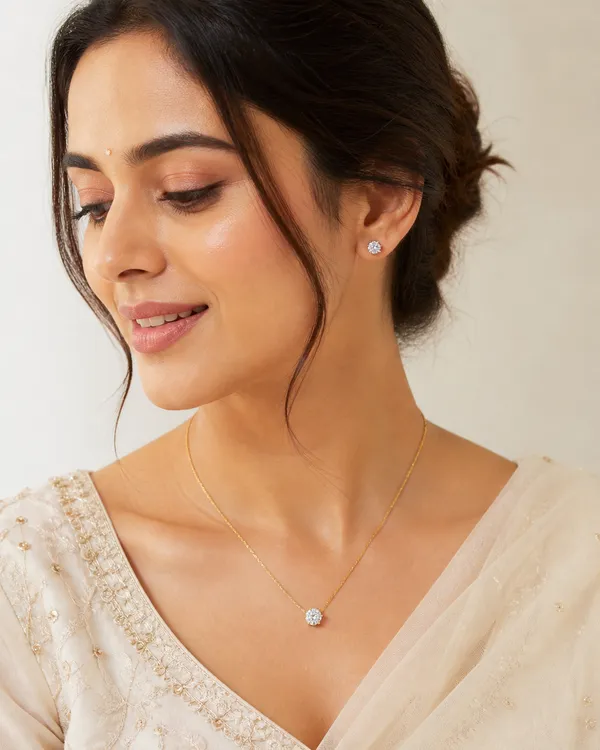 Anamika_18K_Gold_Plated_Anti_Tarnish_Necklace_Set_For_Women