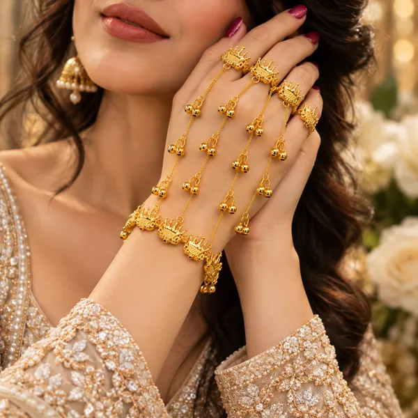 Chanchal_Set_of_2_Gold-Plated_Elephant_Ghungroo_Chain_Hathphool_Bracelet_Set