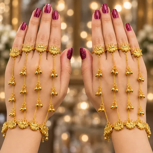 Chanchal_Set_of_2_Gold-Plated_Elephant_Ghungroo_Chain_Hathphool_Bracelet_Set