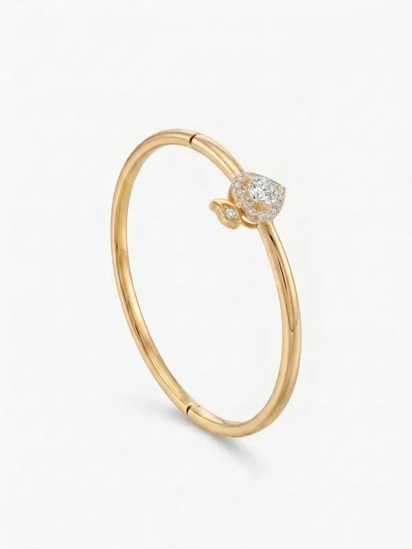 Diya_18K_Gold_Plated_Anti_Tarnish_Solitaire_Studded_Bracelet_For_Women_
