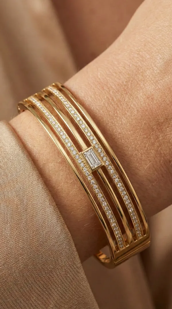 Vritika_18K_Gold_Plated_Anti_Tarnish_Bracelet_For_Women