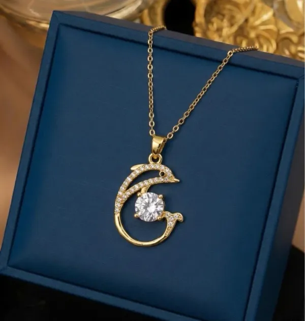 Leher_18K_Gold_Plated_Anti_Tarnish_Dolphin_Pendant_Necklace_For_Women