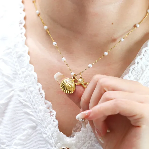 Stella_18K_Gold_Plated_Anti_Tarnish_Seashell_Necklace_For_Women