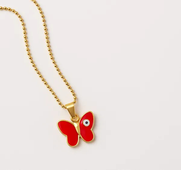 Aabha_18K_Gold_Plated_Anti_Tarnish_Pendant_Necklace_For_Women