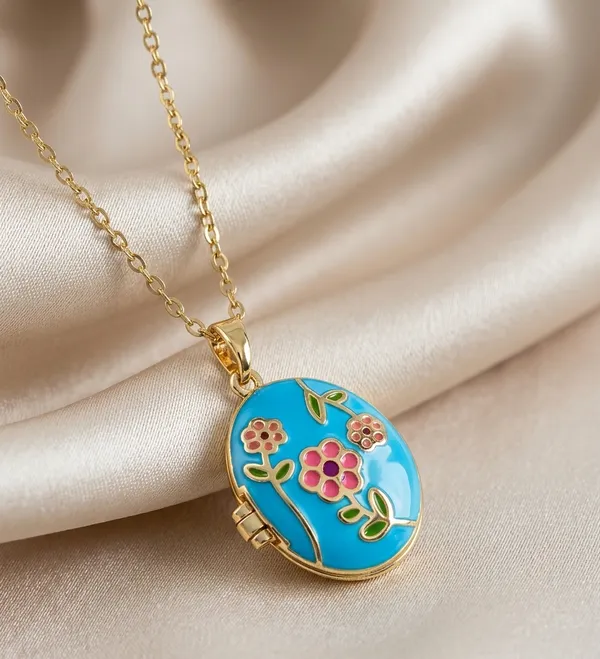 Miraki_18K_Gold_Plated_Anti_Tarnish_Locket_Pendant_Necklace_For_Women