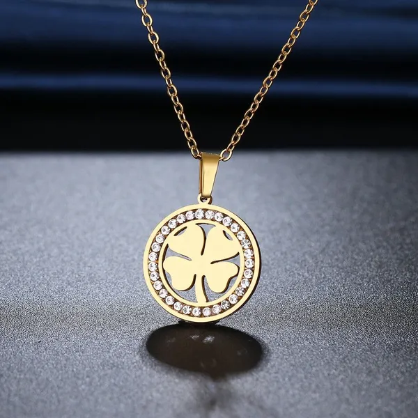 Trishaa_Rose_Gold_Plated_Pendant_Necklace_For_Women