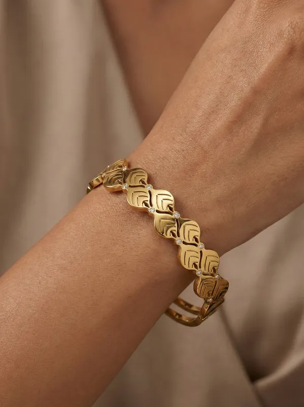 Iraaya_18K_Gold_Plated_Anti_Tarnish_Bracelet_For_Women