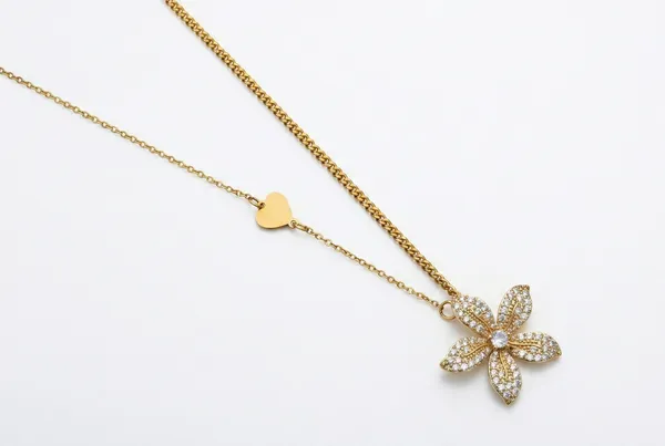 Tavishi_18K_Gold_Plated_Anti_Tarnish_Necklace_For_Women