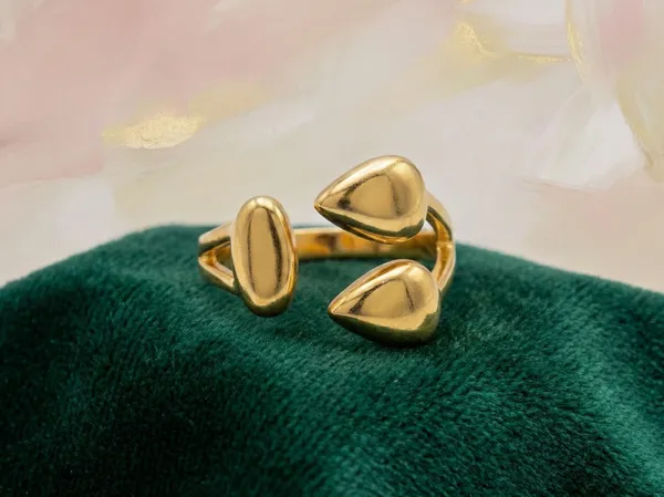 Rainaah_18K_Gold_Plated_Anti_Tarnish_Ring_For_Women