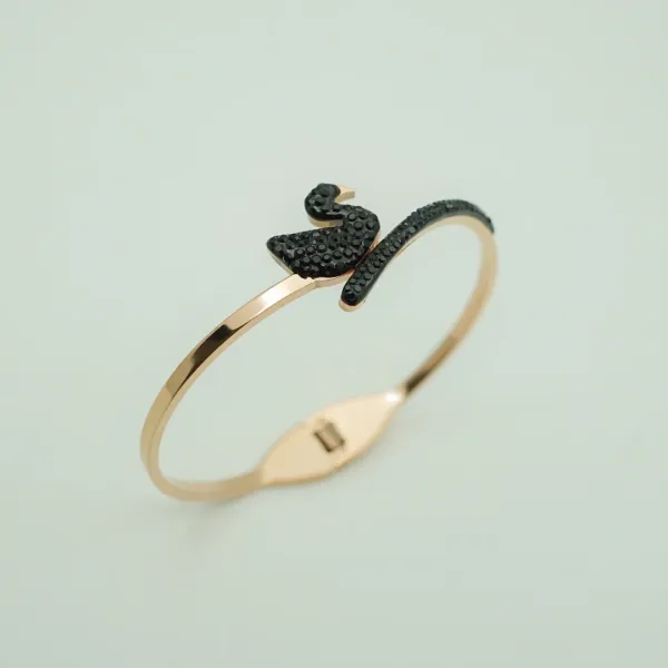 Livaa_18K_Gold_Plated_Anti_Tarnish_Bracelet_For_Women