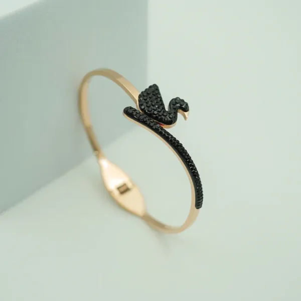 Livaa_18K_Gold_Plated_Anti_Tarnish_Bracelet_For_Women