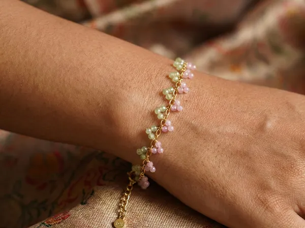 Vayuna_Bracelet_For_Women